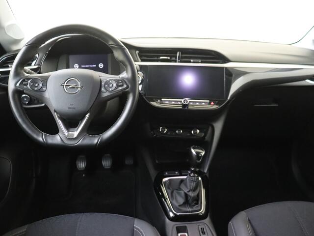 Opel CORSA 1.2 Level 3 100pk | Stuur en Stoelverwarming | Camera | Carplay | Dodehoek Detectie |