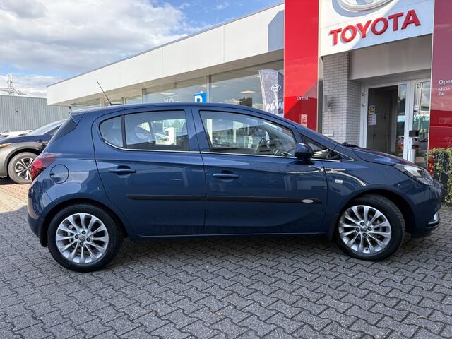 Opel CORSA 1.4 Innovation | Stoel + stuurverwarming | Parkeersensoren