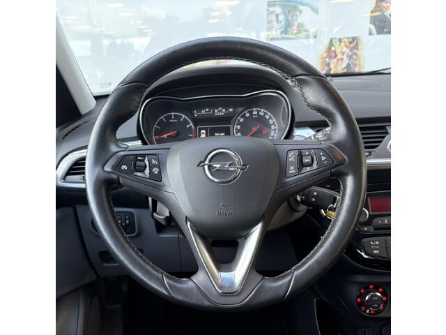 Opel CORSA 1.4 Innovation | Stoel + stuurverwarming | Parkeersensoren
