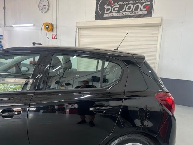 Opel CORSA 1.2, Bluetooth, Airco, All season banden, 5 deurs