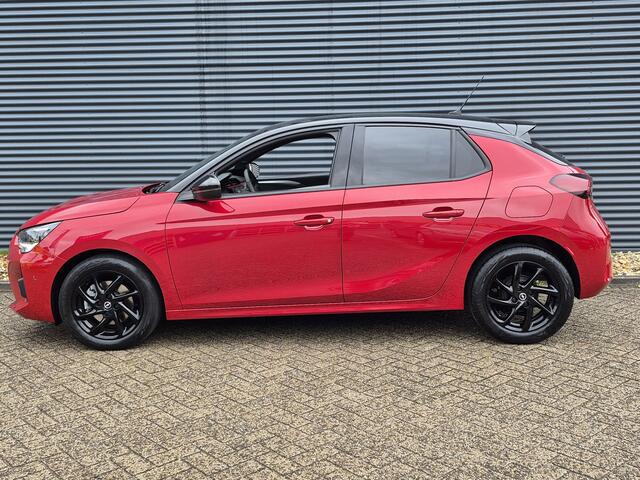 Opel CORSA 1.2 Level 4 100 PK | Two Tone | Zwarte Velgen | Navigatie via Apple Carplay of Android Auto | Dode Hoek Bewaking | Camera | Pakeersensoren voor en achter |