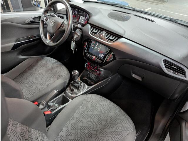 Opel CORSA Favourite 1.4 90pk NAVI | PARKEERSENSOREN | APPLE CARPLAY / ANDROID | LM-VELGEN