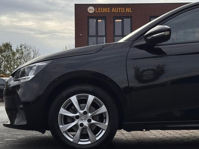 Opel CORSA 1.2 75PK Edition Apple-Carplay Bluetooth Navi