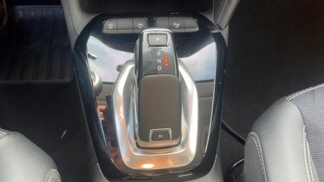 Opel CORSA Automaat 1.2 Elegance Cruise,Stoelverwarming