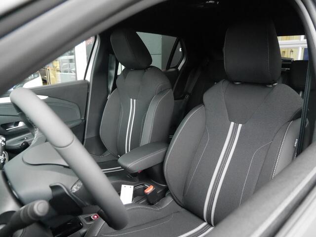 Opel CORSA 1.2 Turbo Hybrid GS | Automaat | Camera | Parkeersensoren v+a | Demo | LED Verlichting | Climate control | Stoel & Stuurverwarming