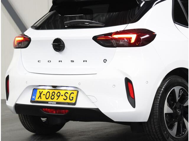 Opel CORSA GS 50kWh 136PK | 1ste eigenaar | ACCU 100% | Dodehoekdetectie | Camera | Climate Control | Cruise Control | 10"scherm | Navigatie | LM velgen | Keyless | Isofix | Parkeersensoren | Warmtepomp |