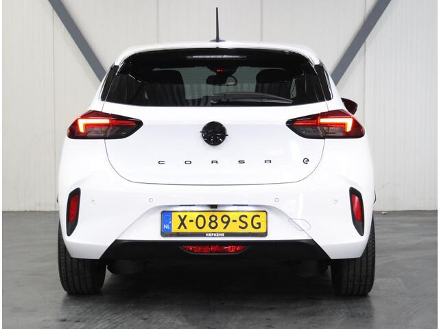 Opel CORSA GS 50kWh 136PK | 1ste eigenaar | ACCU 100% | Dodehoekdetectie | Camera | Climate Control | Cruise Control | 10"scherm | Navigatie | LM velgen | Keyless | Isofix | Parkeersensoren | Warmtepomp |