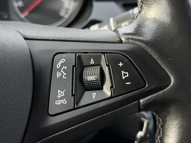 Opel CORSA 1.4 Online Edition 2.0 | Voorstoelen verwarmd | Stuurwiel verwarmd | Achteruitrij camera |