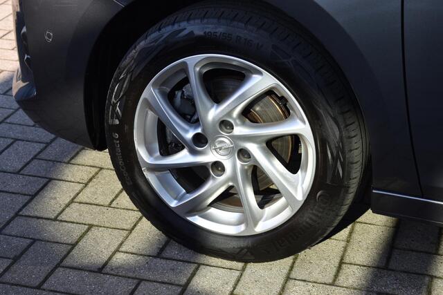 Opel CORSA 1.2 GS Line | Carplay / Camera / Sport-rijmodus