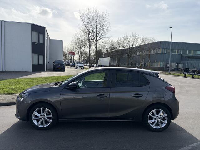 Opel CORSA 1.2i Edition 5-Deurs 75 PK. Mooie en als nieuw rijdende auto !!!