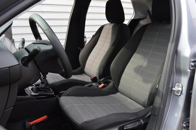 Opel CORSA 1.2 Edition O.a: PDC. Airco, Cruise, Carplay, Centr. Vergr, Etc. All-in prijs!