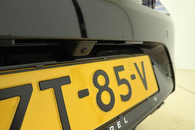 Opel CORSA 1.2 Turbo GS 100 PK | Navigatie | Climate control | Keyless | Camera | Stoel & Stuurverwarming | Lichtmetalen velgen | Extra getint glas | Parkeersensoren voor en achter