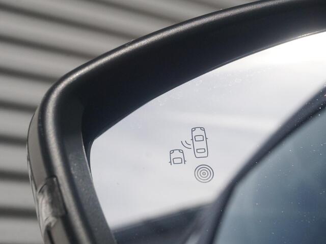 Opel CORSA 1.2 Turbo Hybrid Edition Parkeer camera