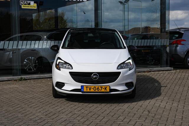 Opel CORSA 1.4 Black Edition APPLE CARPLAY/ NAVIGATIE/ DAB