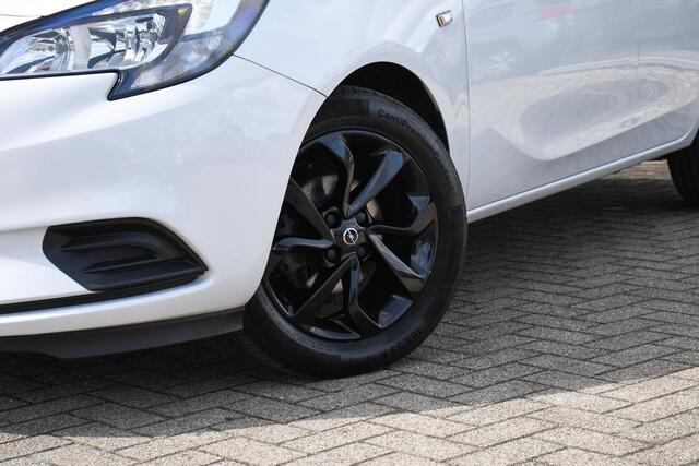 Opel CORSA 1.4 Black Edition APPLE CARPLAY/ NAVIGATIE/ DAB