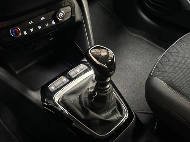 Opel CORSA 1.2 Elegance (VIRTUAL COCKPIT, APPLE CARPLAY, GETINT GLAS, SPORTSTOELEN, PARKEERSENSOREN, LM VELGEN, CRUISE, NIEUWE APK, NIEUWSTAAT)