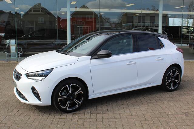 Opel CORSA 1.2-100 pk Turbo GS. Panoramadak, Winterpakket, Cruise Control, Climate Control, Two tone,