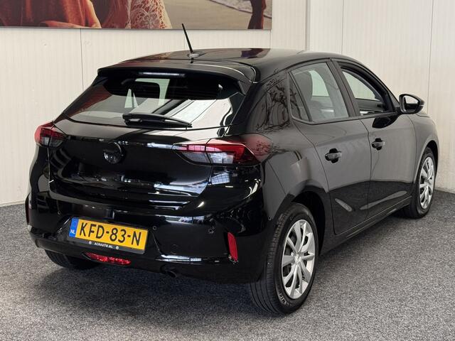 Opel CORSA 1.2 TURBO EDITION 15 STUKS OP VOORRAAD !! NAVIGATIE VIA APPLE CARPLAY/ANDROID CRUISE CONTROL RIJSTROOKSENSOREN DODEHOEKSENSOREN ACHTERUITRIJCAMERA ZEER MOOI !! 3010