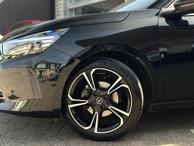 Opel CORSA 1.2 GS Panorama dak/Stoel+stuurverwarming.