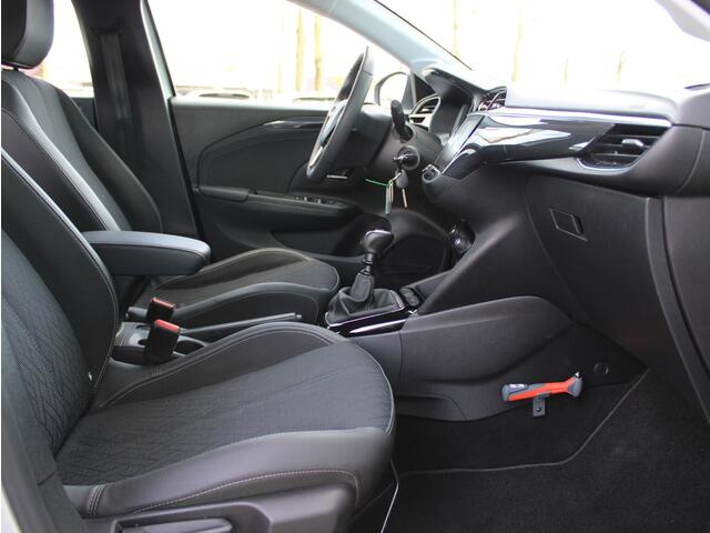 Opel CORSA 1.2 Elegance | Apple Carplay / Camera / Cruise