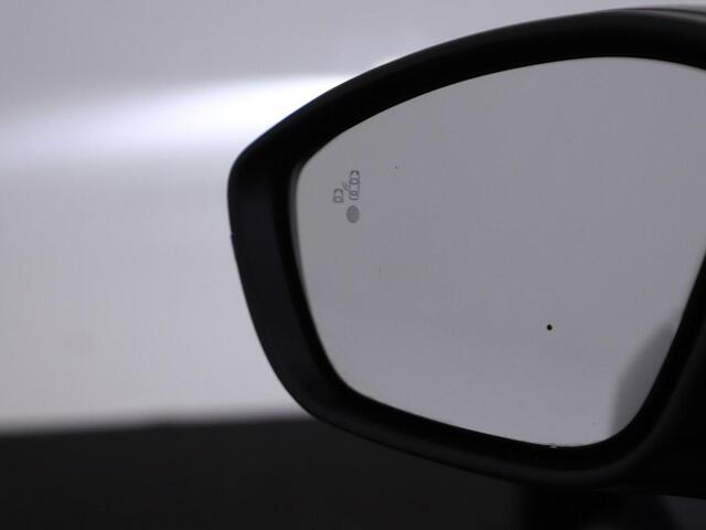 Opel CORSA 1.2T 100PK Elegance Nav/Camera/Ecc/H.Leder/Cruise/ Led/El.Pakket/Vc