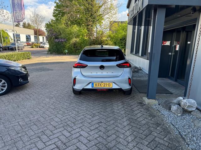 Opel CORSA 1.2 GS TwoTone Automaat 131PK, Navi, Camera, PDC, LM-velgen, NIEUWSTAAT