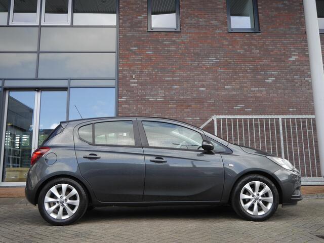 Opel CORSA 1.4 Favourite | Navigatie | Airco | Lichtmetalen velgen | Trekhaak | Parkeersensoren achter | 5 deurs | Cruise control