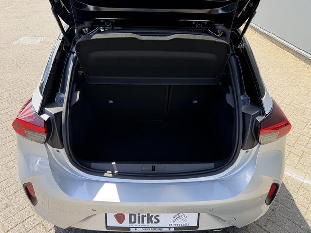 Opel CORSA 100pk GS (Camera - Keyless Entry - LED - Automatische Airco - Navigatie - Apple Carplay - Draadloos laden - Digitaal dashboard)