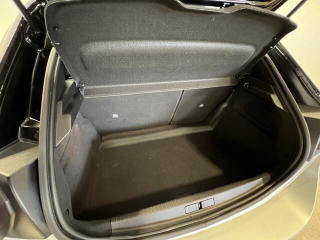 Opel CORSA 1.2 Turbo GS-line | Android/Apple Carplay | Lichtmetalen Velgen 16" | PDC Achter | Cruise Control | DAB | Airco |