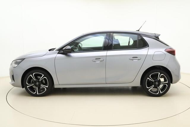 Opel CORSA 1.2 GS Line 100 PK | Unieke kilometerstand | Camera | Navigatie | Stoel & Stuurverwarming | 17" Lichtmetalen velgen | Zwart dak