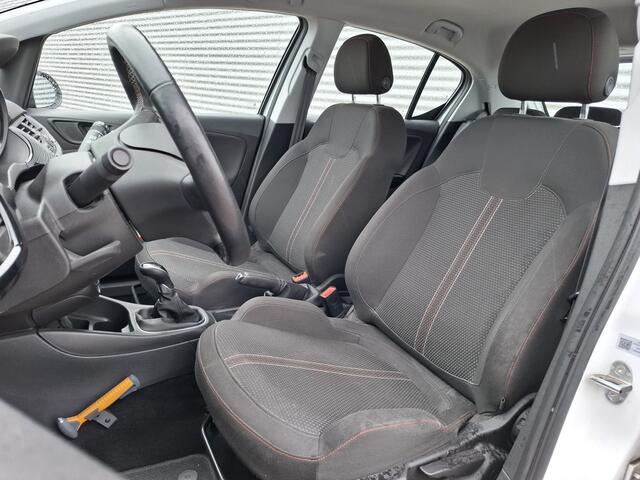 Opel CORSA 1.4 Online Edition | Nieuw Binnen! | Nap | Stoel+Stuurverwarming | Navi | Carplay