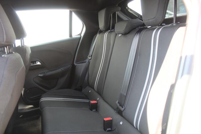 Opel CORSA 1.2 Turbo Hybrid Yes Apple Carplay/Android Auto