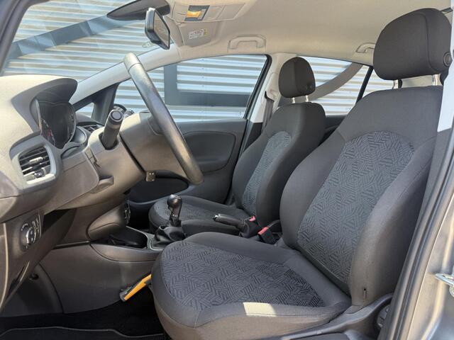 Opel CORSA 1.4 Favourite Airco|Carplay|PDC|Navi|Trekhaak|Elek ramen|N.A.P|APK tot 02-2027