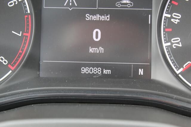 Opel CORSA 1.4 Edition , 5 deurs , 90pk , Automaat Airco, Cruise control , Navigatie , Bluetooth Parkeersensoren achter , LED dagrijverlichting