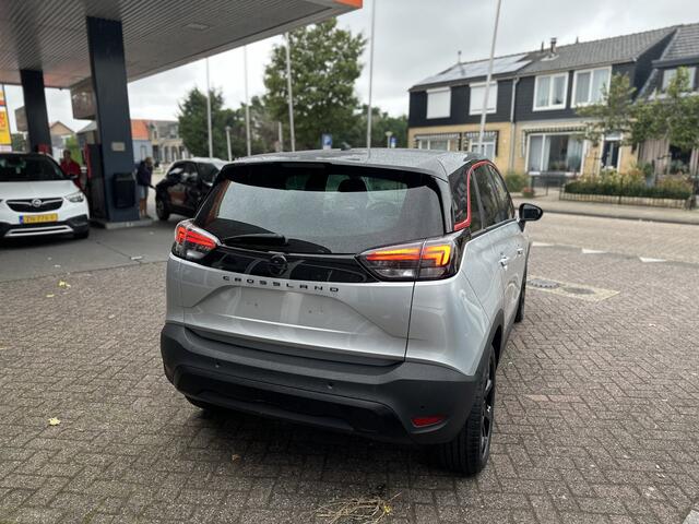 Opel Crossland 1.2 Turbo GS Line Navi groot/ECC/17 inch/Parkeerhulp.