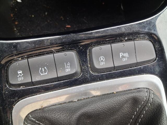 Opel Crossland 1.2 Edition | Nieuw Binnen! | Stoelverwarming | Airco | Trekhaak