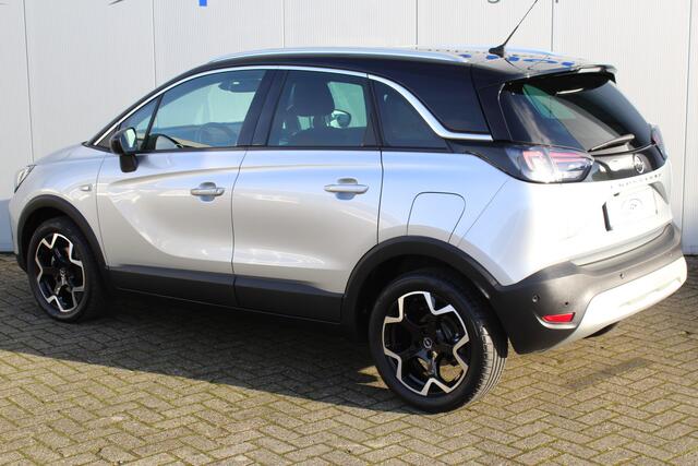 Opel Crossland 1.2-110pk Turbo 'Elegance'. Mooie en luxe hoogzitter met weinig km's ! Volautm. airco dual, cruise control, camera, comfortstoelen, metallic lak, LM wielen, navigatie, telefoonvoorb., lane- en side assist, parkeersensoren v+a, LED verlichting etc.