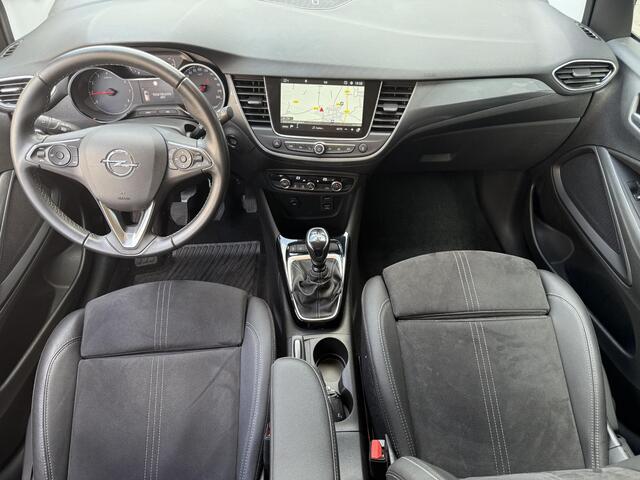 Opel Crossland 1.2 Turbo Ultimate / 110 pk / Luxe hoog zitter / Beide stoelen in hoogte verstelbaar AGR / Zeer Compleet / Alcantara / Led /17 inch / Navi / Apple Android / Dode hoek /