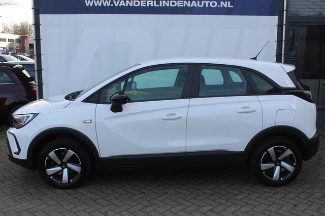 Opel Crossland 1.2 Turbo Edition Parkeercamera l Parkeersensoren achter l Stoel- en stuur verwarming l Apple carplay/ Android auto
