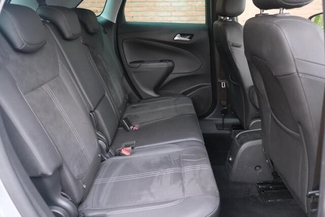 Opel Crossland 1.2 Turbo 110pk Ultimate | Navi | App Connect | Climate | Camera | Keyless | Blind Spot | PDC