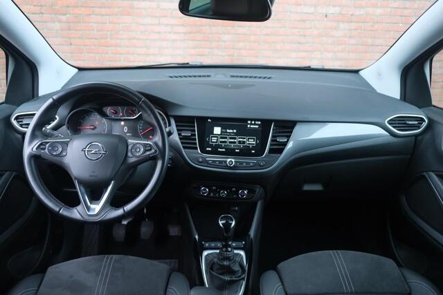 Opel Crossland 1.2 Turbo 110pk Ultimate | Navi | App Connect | Climate | Camera | Keyless | Blind Spot | PDC