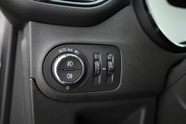 Opel Crossland 1.2 Turbo Level 4 | Winter Pack | Parkeer Pack | CarPlay | LED | 17" | All seasons | Cruise Ctrl