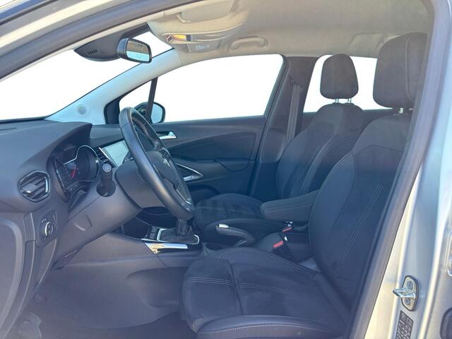 Opel Crossland Ultimate 1.2 Turbo 110pk | 180° CAMERA+SENSOREN | ALCANTARA/LEDER | AGR-STOELEN | NAVI | DAB+ | ISOFIX | FULL LED | LAGE KM-STAND! | TWO-TONE | KEYLESS |