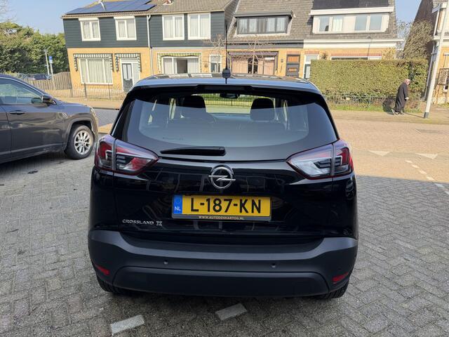 Opel Crossland X 1.2 Turbo Edition Automaat Stoel en stuur verwarming/Camera/Zelf inparkeren.