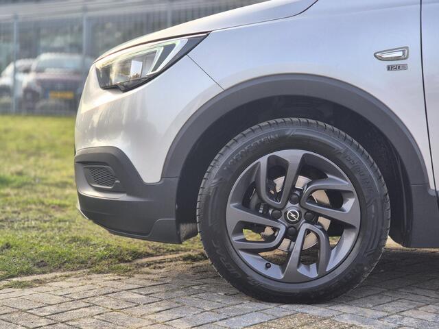 Opel Crossland X 1.2 120 Jaar Edition