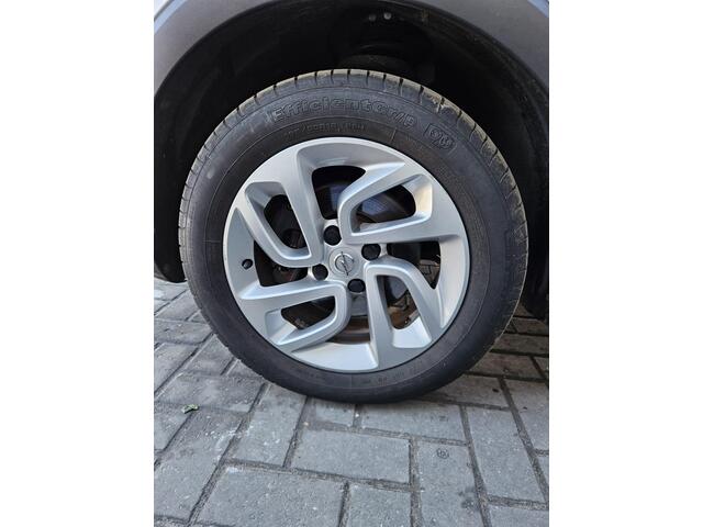 Opel Crossland X 1.2 Turbo Innovation nieuwe riem. camera. lm velgen. apple carplay.