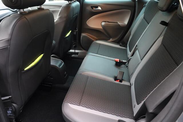 Opel Crossland X 1.2 Innovation TREKHAAK DUO-TONE CARPLAY STUUR+STOELVERWARMING HALFLEER 17"LMV CRUISE CLIMA 2xPDC DEALER-ONDERHOUDEN DAKRAILS