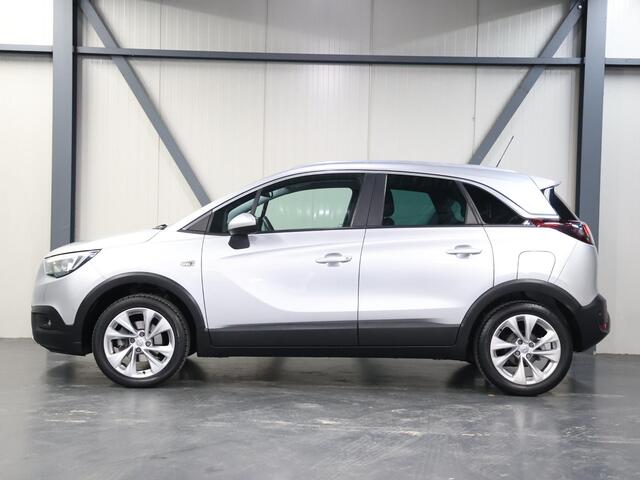 Opel Crossland X 1.2 110PK Turbo Innovation | AppleCarPlay/AndroidAuto | AUTOMAAT | Armsteun | Camera | Dodehoekdetectie | Navigatie | AGR stoelen | LED lampen | Climate Control | Cruise Control | Isofix | Privacy Glass | Parkeersensoren |