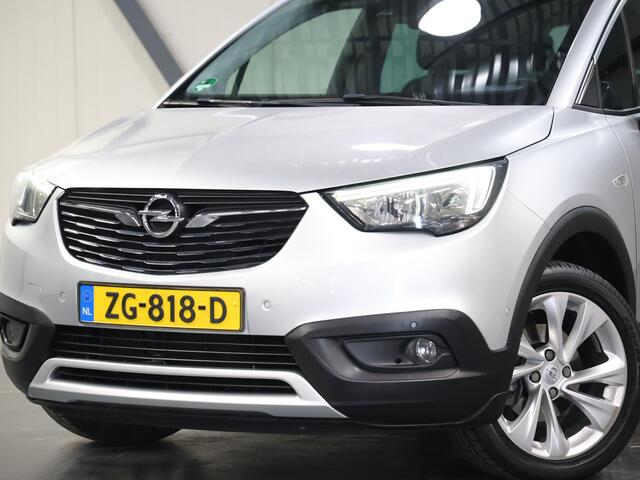 Opel Crossland X 1.2 110PK Turbo Innovation | AppleCarPlay/AndroidAuto | AUTOMAAT | Armsteun | Camera | Dodehoekdetectie | Navigatie | AGR stoelen | LED lampen | Climate Control | Cruise Control | Isofix | Privacy Glass | Parkeersensoren |