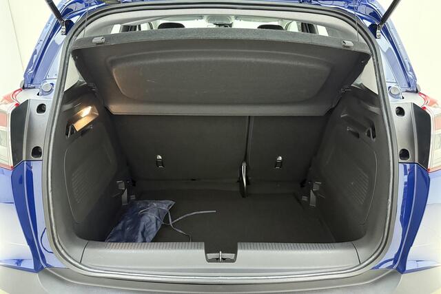 Opel Crossland X 1.2 Turbo Online Edition | Unieke kilometerstand! | Afneembare trekhaak | Cruise control | Airco | Navigatie via Apple Carplay/Android auto | AGR stoel